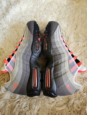 Nike Air Max 95 OG Solar Red White Granite Mens Size 12 AT2865-100